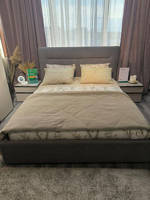 Двуспальная кровать Cubo 160x200см